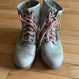 Gray sorel wedge boots